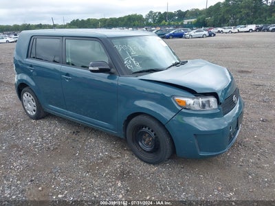 SCION SCION XB 2010