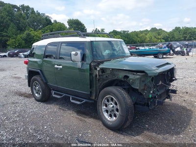 TOYOTA FJ CRUISER 2011