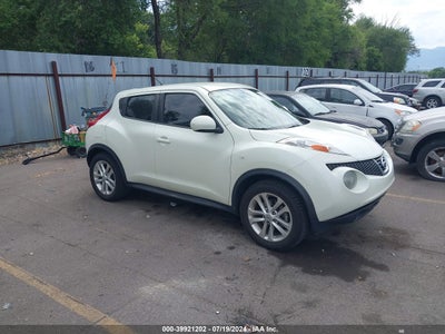 NISSAN JUKE 2012