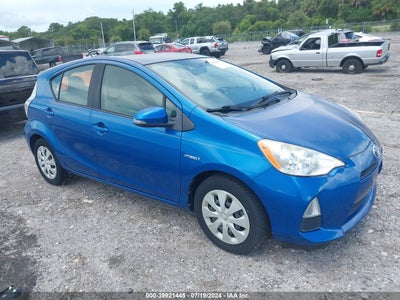 TOYOTA PRIUS C 2014