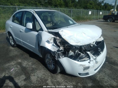 SUZUKI SX4 2013