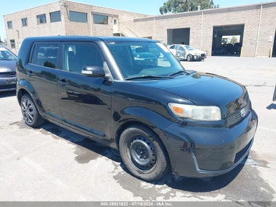 SCION XB 2008