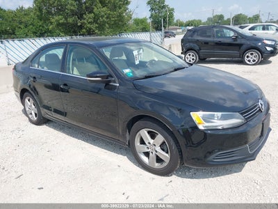VOLKSWAGEN JETTA 2014