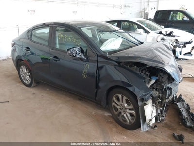 TOYOTA YARIS IA 2017