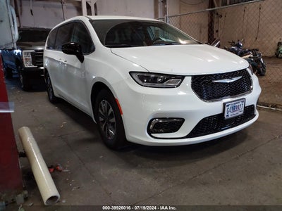 CHRYSLER PACIFICA HYBRID 2024