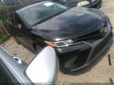 TOYOTA CAMRY 2019