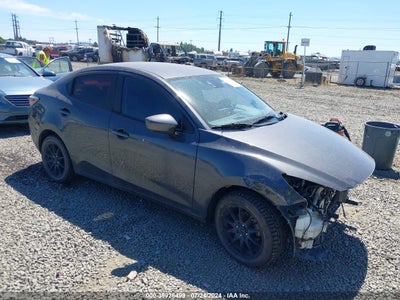 TOYOTA YARIS IA 2017