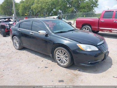 CHRYSLER 200 2011
