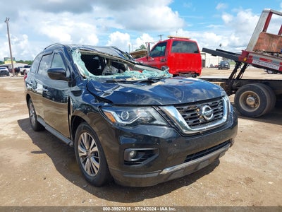 NISSAN PATHFINDER 2019