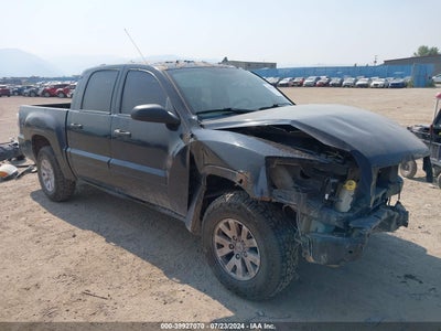 MITSUBISHI RAIDER 2006