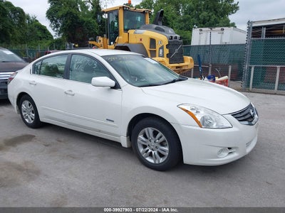 NISSAN ALTIMA HYBRID 2011