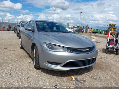 CHRYSLER 200 2015