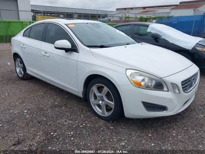 VOLVO S60 2012