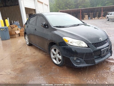 TOYOTA MATRIX 2010