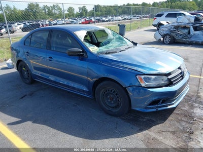 VOLKSWAGEN JETTA 2016