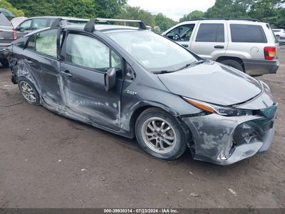 TOYOTA PRIUS PRIME 2017