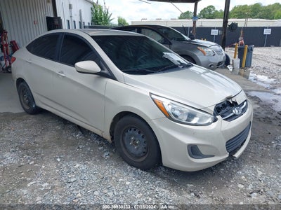 HYUNDAI ACCENT 2016