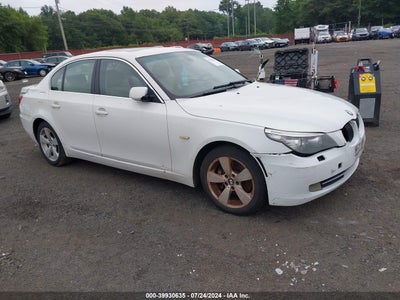 BMW 528XI 2008
