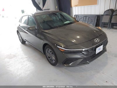 HYUNDAI ELANTRA HYBRID 2024