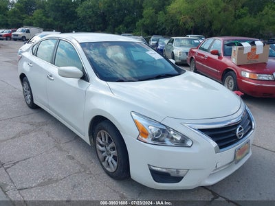 NISSAN ALTIMA 2015