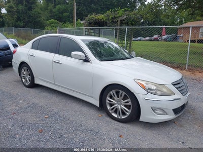 HYUNDAI GENESIS 2013