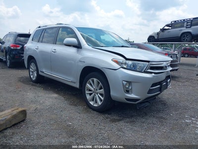TOYOTA HIGHLANDER HYBRID 2013