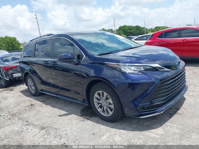 TOYOTA SIENNA 2023