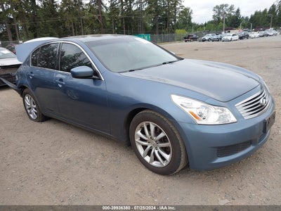 INFINITI JOURNEY 2009
