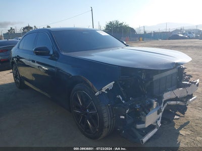 BMW 740 2023
