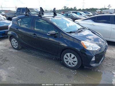 TOYOTA PRIUS C 2012
