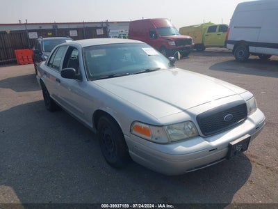 FORD CROWN VICTORIA 2003