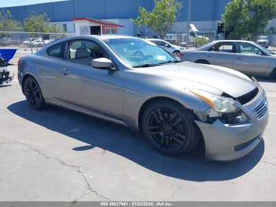 INFINITI JOURNEY 2008