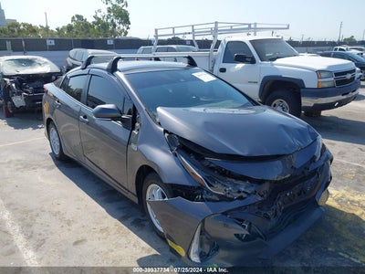 TOYOTA PRIUS PRIME 2021
