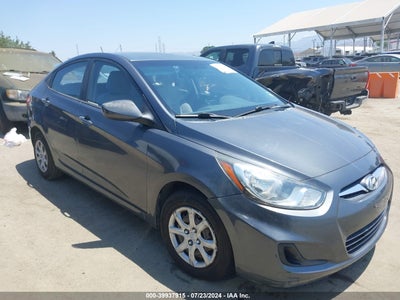 HYUNDAI ACCENT 2012