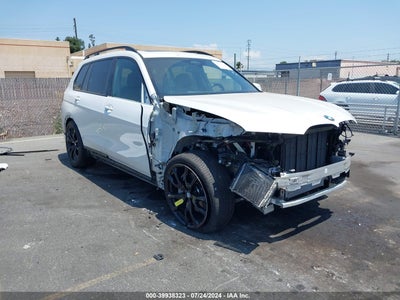 BMW X7 2023