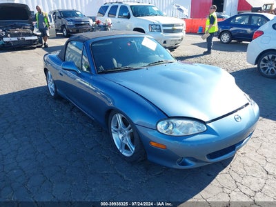 MAZDA MX-5 MIATA 2005