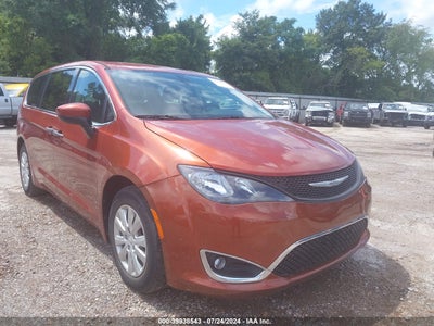 CHRYSLER PACIFICA 2018