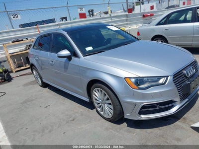 AUDI A3 E-TRON 2016