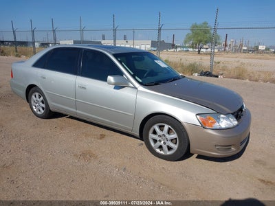 TOYOTA AVALON 2001