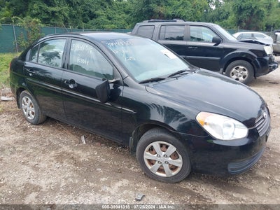 HYUNDAI ACCENT 2010