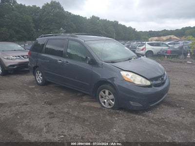 TOYOTA SIENNA 2007