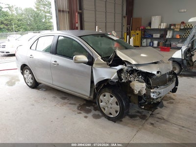 TOYOTA YARIS 2012