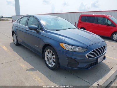 FORD FUSION HYBRID 2019