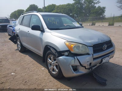 TOYOTA RAV4 2011