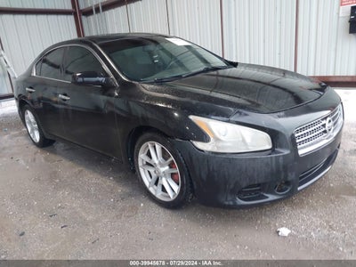 NISSAN MAXIMA 2009