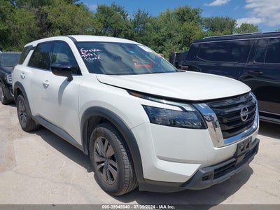 NISSAN PATHFINDER 2023