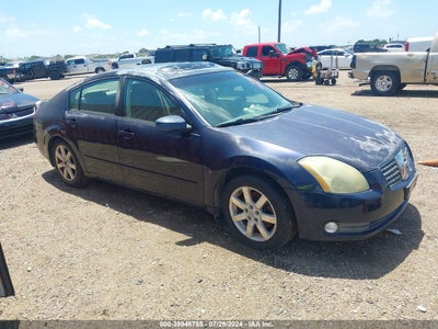 NISSAN MAXIMA 2004