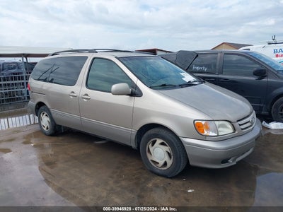 TOYOTA SIENNA 2003