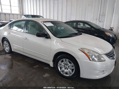 NISSAN ALTIMA 2010