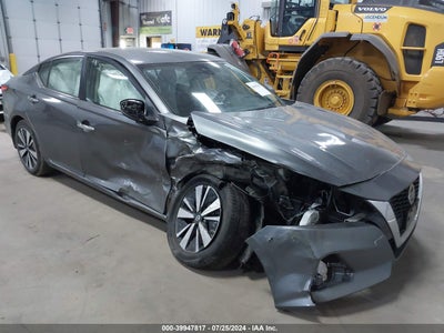 NISSAN ALTIMA 2022